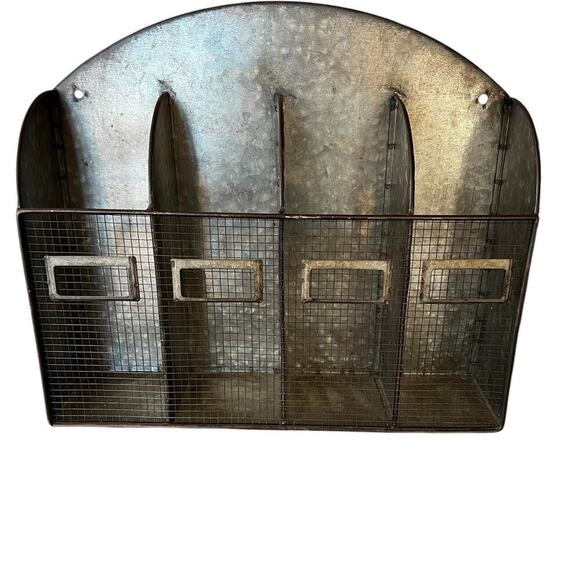 Galvanized, rustic farmhouse, organizer decor - Picture 3 of 11